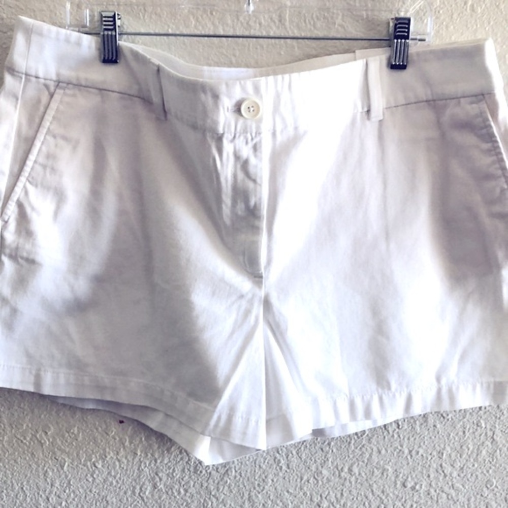 LOFT 4” WHITE SHORT PLUS SIZE/NWT - Picture 4 of 13